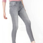 Women Jeans - Image 3